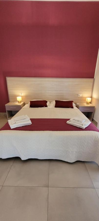 Ruma Guesthouse Neapol Exteriér fotografie